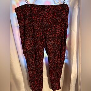 Torrid Red And Black Heart Leggings